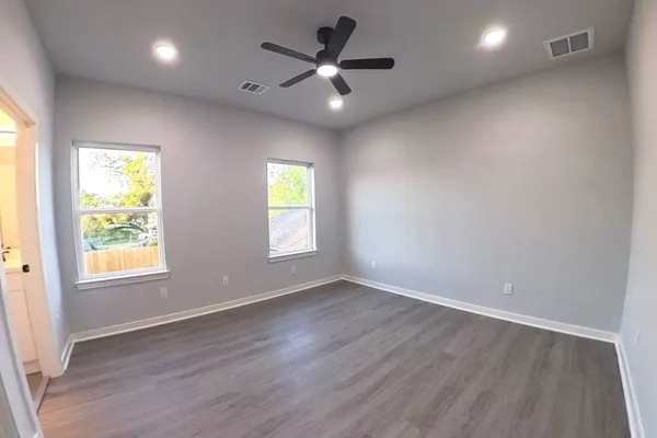 $2,249 | 2832 Mansfield Street, Houston, TX 77091