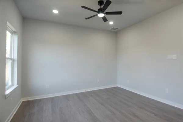 $2,249 | 2832 Mansfield Street, Houston, TX 77091