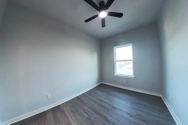$2,249 | 2832 Mansfield Street, Houston, TX 77091
