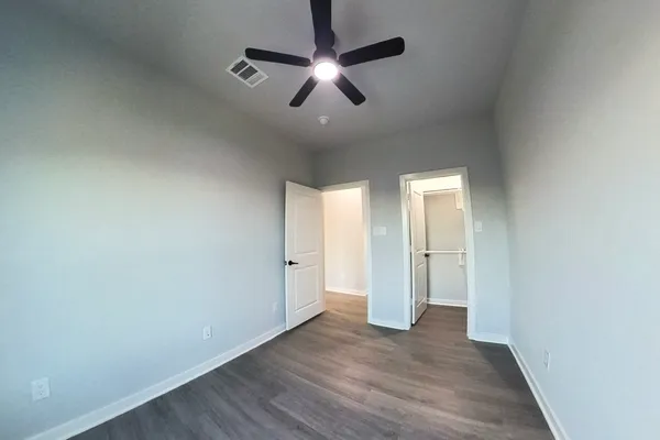 $2,249 | 2832 Mansfield Street, Houston, TX 77091