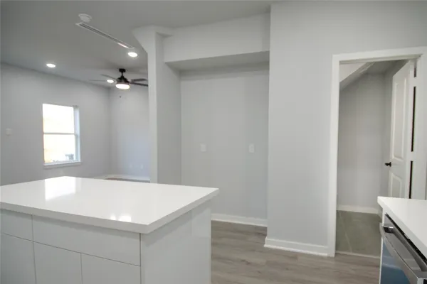 $2,249 | 2832 Mansfield Street, Houston, TX 77091