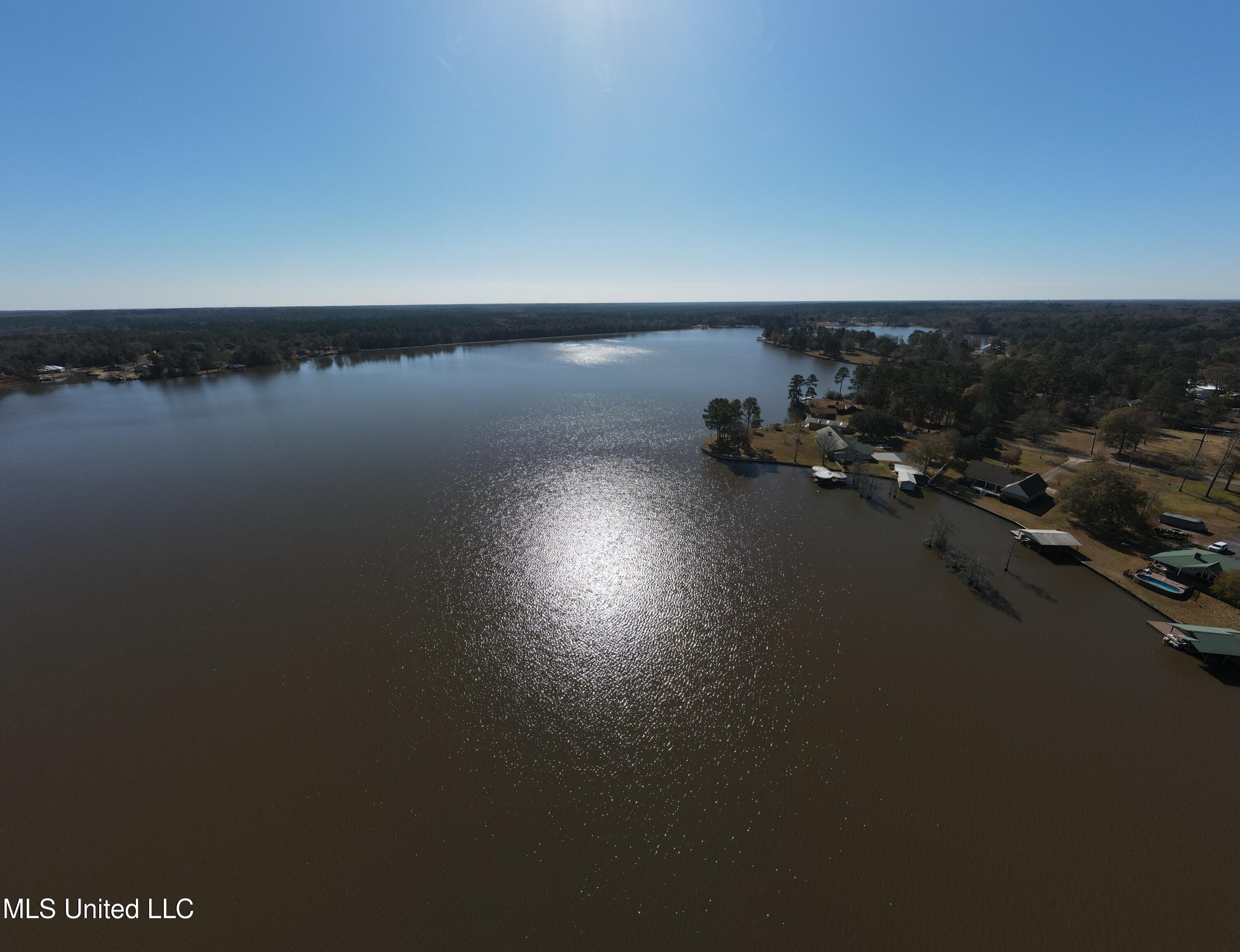70 Bucaneer Circle Carriere, MS 39426 - Photo 7 of 14 Anchor Lake