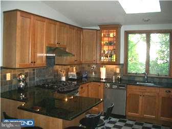 2 West Chelfield Road Glenside, PA 19038 - Photo 4 of 12 Kitchen