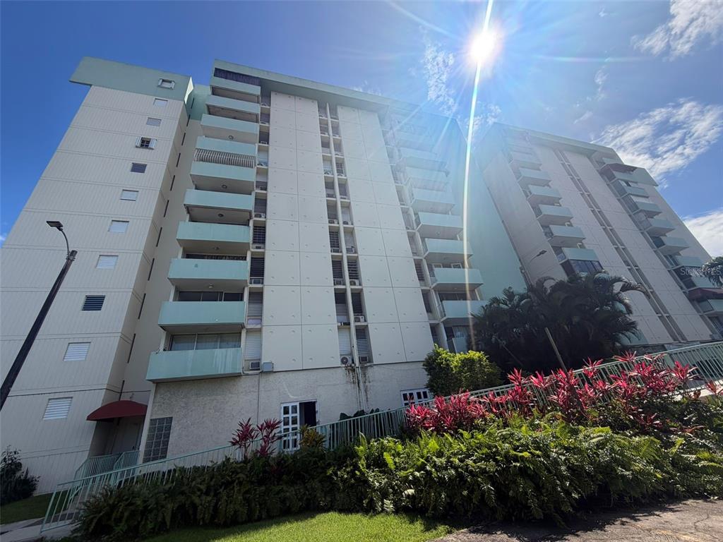 3000 Baldorioty, Unit 4 Carolina, PR 00979 - Photo 1 of 15