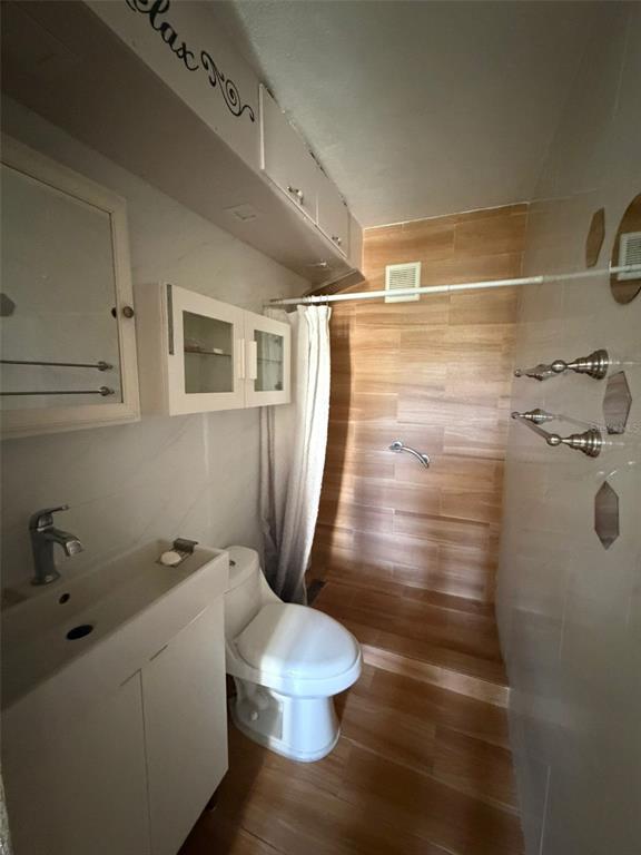 3000 Baldorioty, Unit 4 Carolina, PR 00979 - Photo 5 of 15