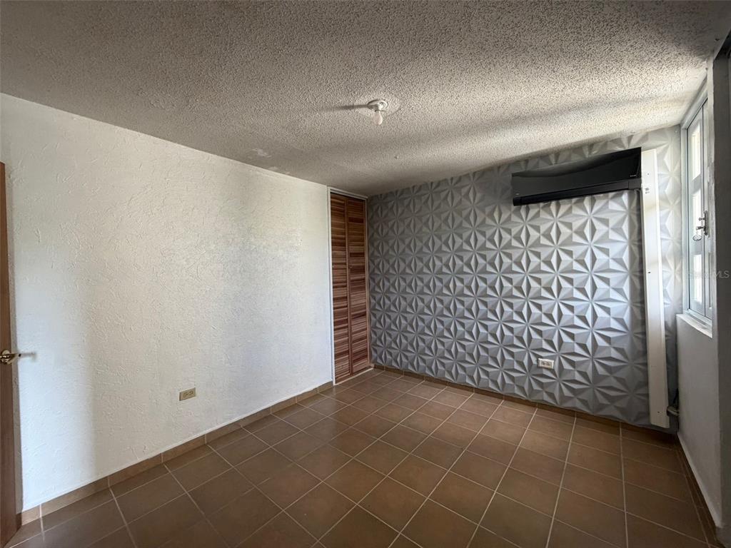 3000 Baldorioty, Unit 4 Carolina, PR 00979 - Photo 7 of 15