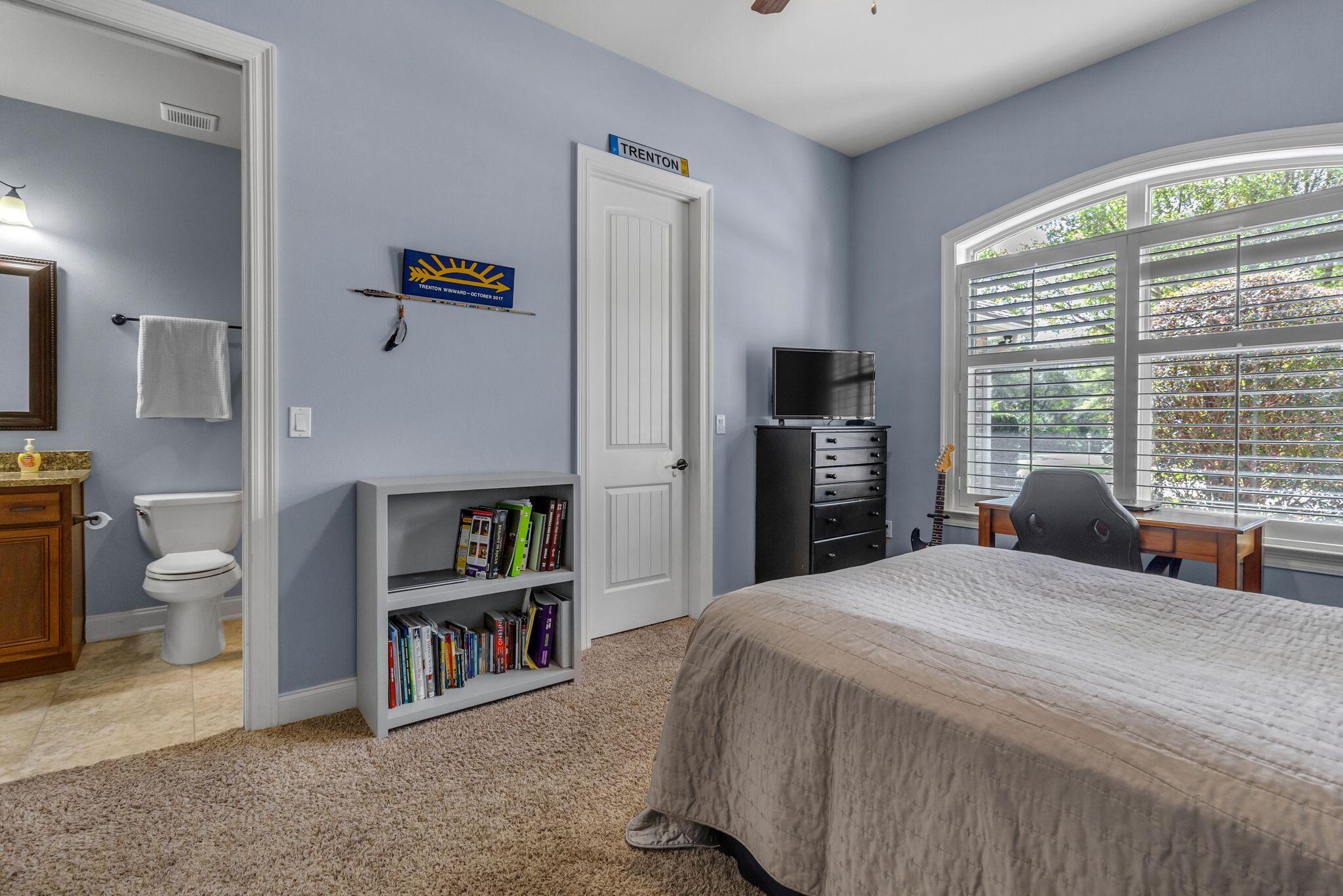 9007 Rushing River Way Niceville, FL 32578 - Photo 33 of 59 aj2504091-1035