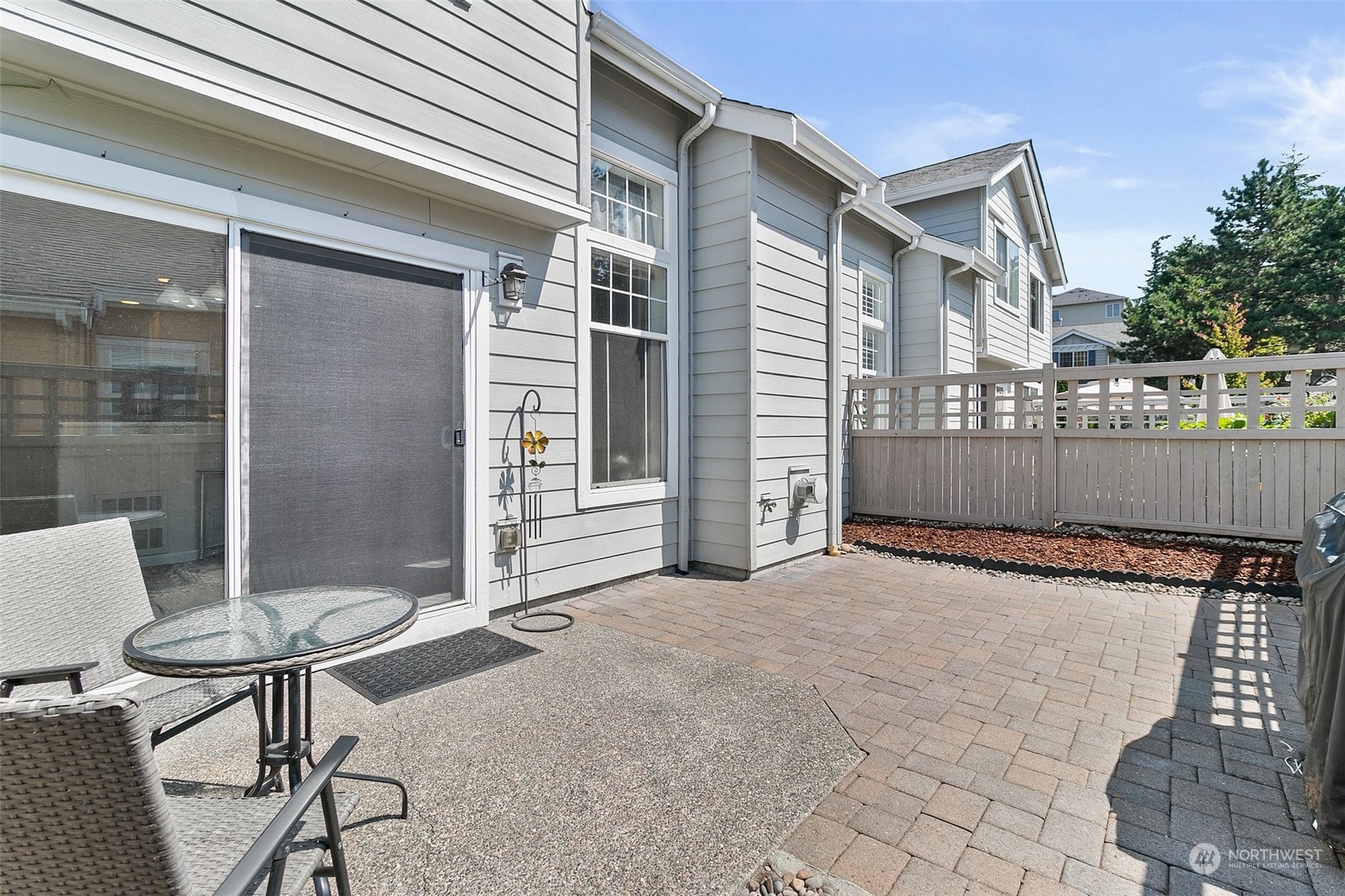 4811 Northeast 5th Court Renton, WA 98059 - Photo 28 of 34 Gallery Image 28