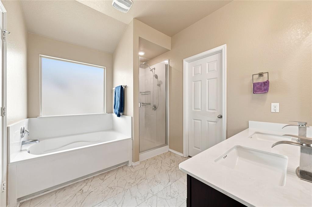2921 Beutel Road Lorena, TX 76655 - Photo 13 of 21 Gallery Image 13