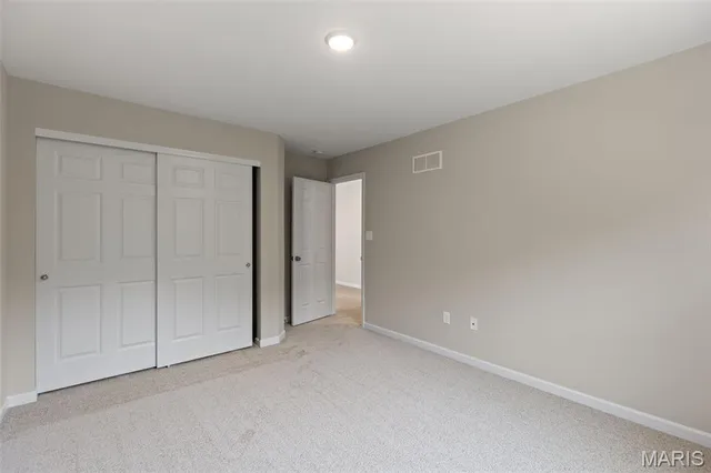 $652,268 | 2213 Rule Avenue, Maryland Heights, MO 63043