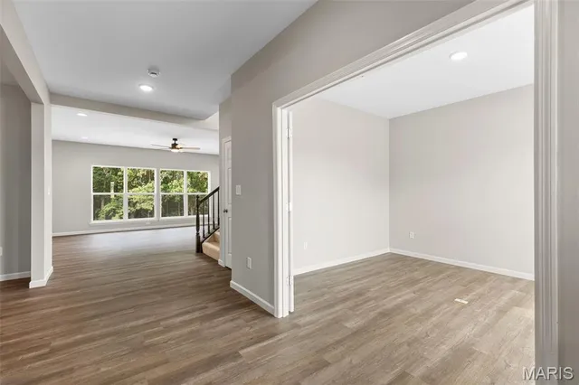 $652,268 | 2213 Rule Avenue, Maryland Heights, MO 63043