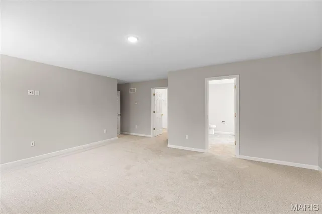 $652,268 | 2213 Rule Avenue, Maryland Heights, MO 63043