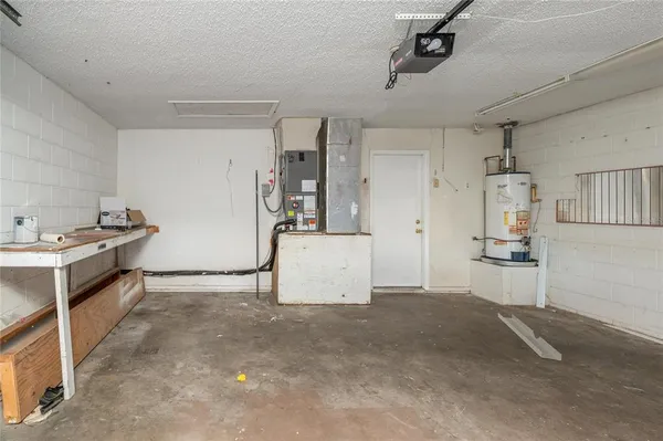 a view of a storage & utility room
