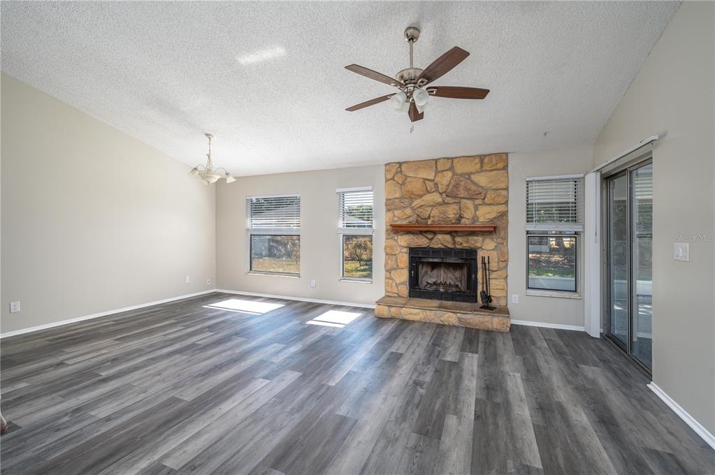 3406 Fox Ridge Street Winter Haven, FL 33884 - Photo 3 of 26