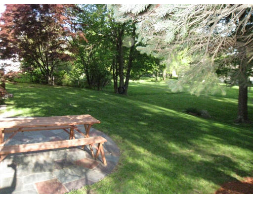 32 Kendall Road Newton, MA 02459 - Photo 4 of 9