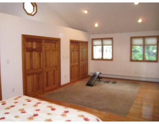 32 Kendall Road Newton, MA 02459 - Photo 8 of 9