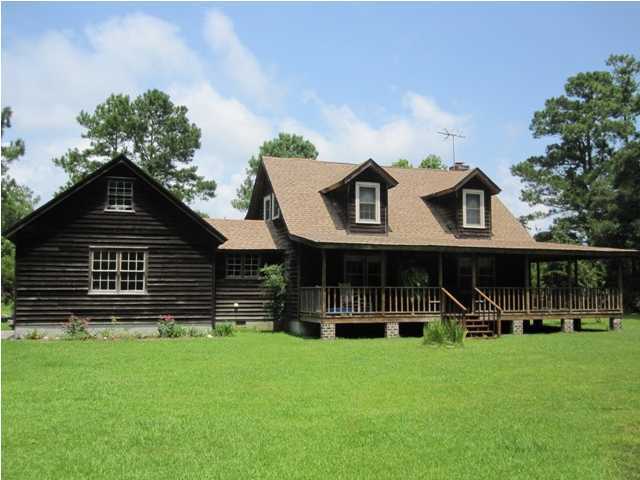8954 Old Georgetown Road McClellanville, SC 29458 - Photo 1 of 24 Primary Photo