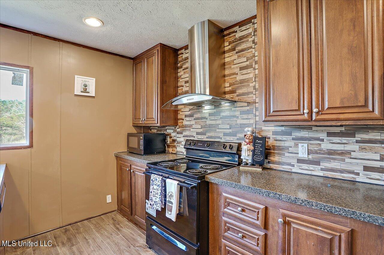 196 Norwood Road Florence, MS 39073 - Photo 3 of 26 11-196 Norwood Rd