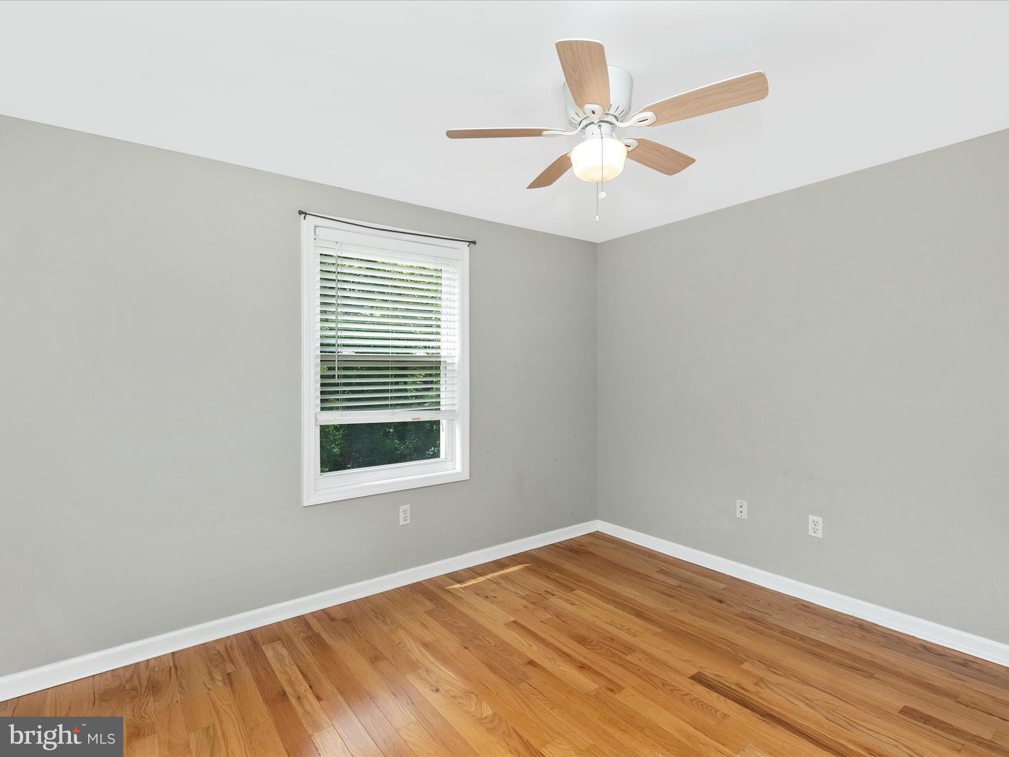 13240 Edgemont Road Smithsburg, MD 21783 - Photo 11 of 25 Bedroom 2