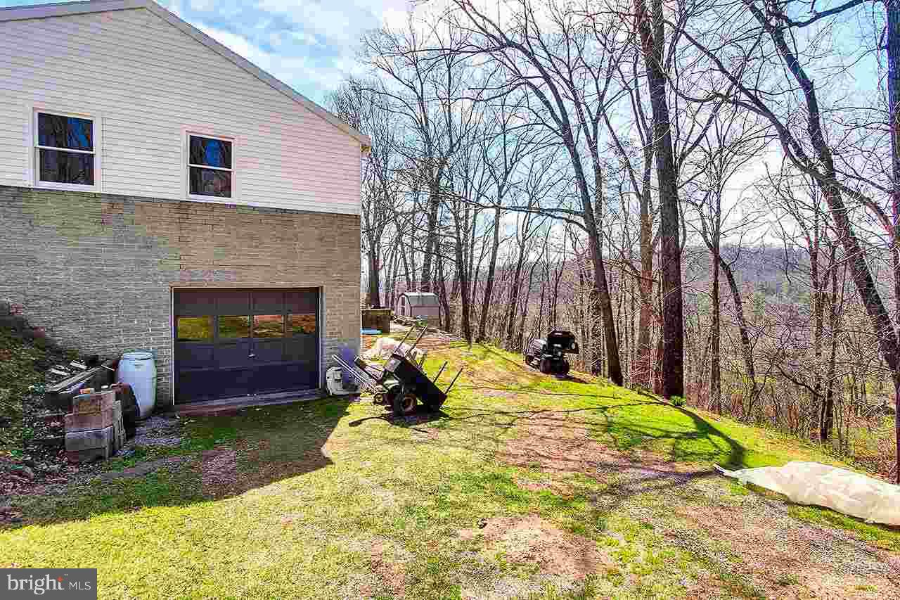 3681 Colonial Road Dover, PA 17315 - Photo 20 of 24 Gallery Image 20