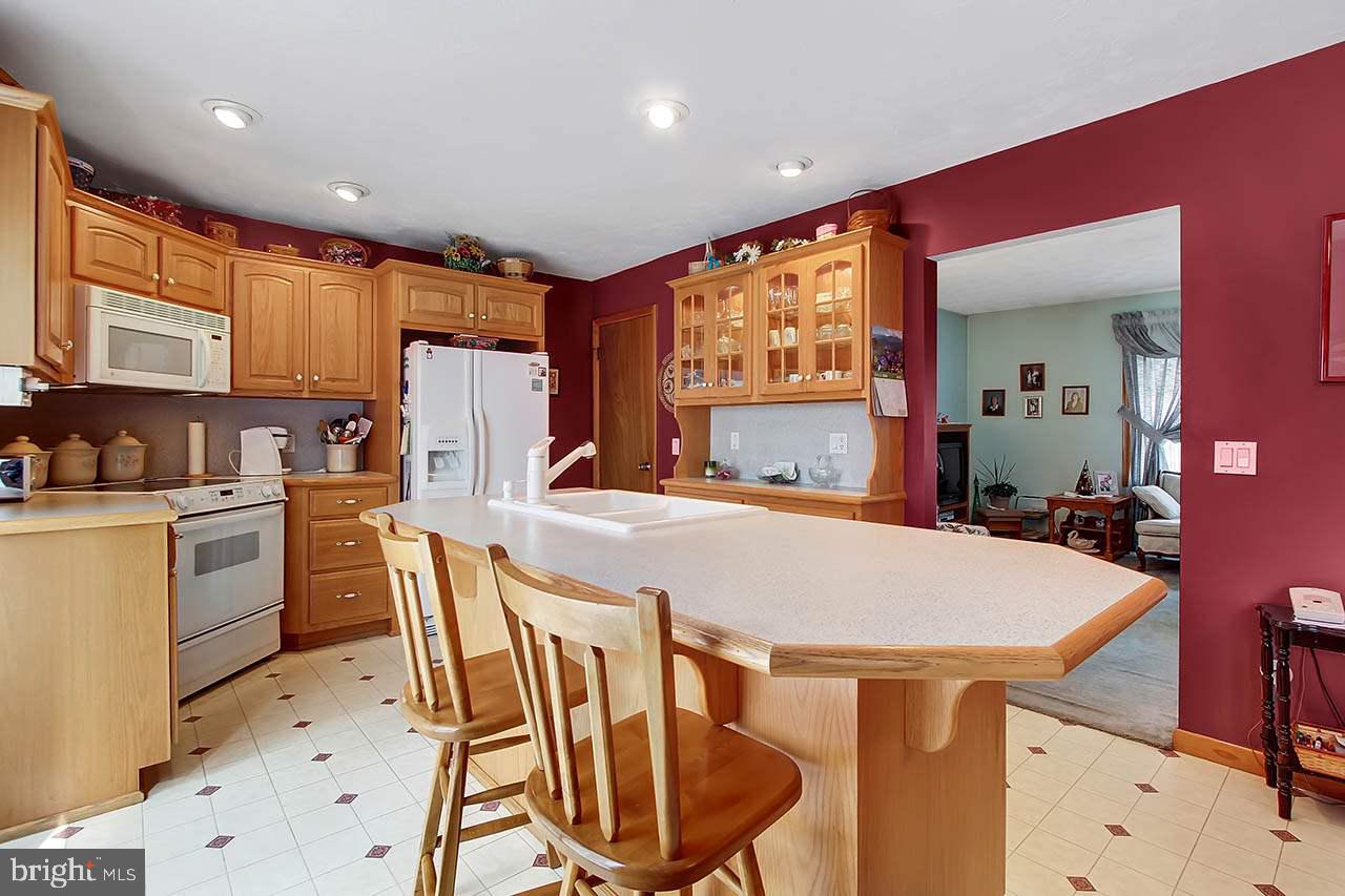 3681 Colonial Road Dover, PA 17315 - Photo 5 of 24 Gallery Image 5