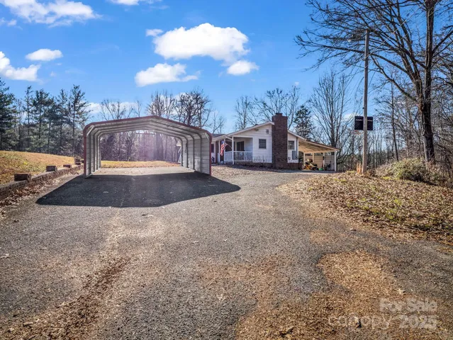 $250,000 | 2072 Dean Lane, Lincolnton, NC 28092