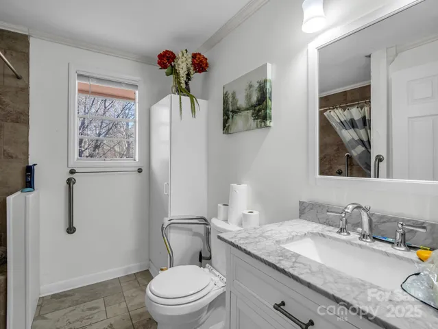 $250,000 | 2072 Dean Lane, Lincolnton, NC 28092