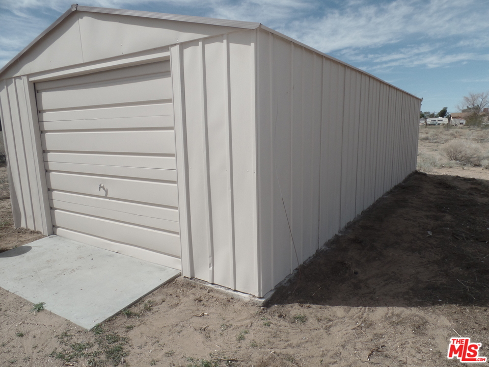 11550 Barker Road Victorville, CA 92392 - Photo 14 of 14
