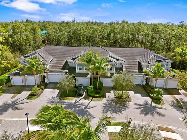 $479,000 | 6973 Avalon Circle, Unit 1406, Naples, FL 34112