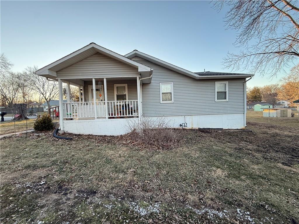 200 Southwest 7th Street Oak Grove, MO 64075 - Photo 8 of 10