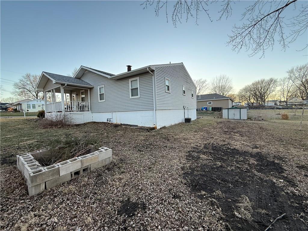 200 Southwest 7th Street Oak Grove, MO 64075 - Photo 9 of 10