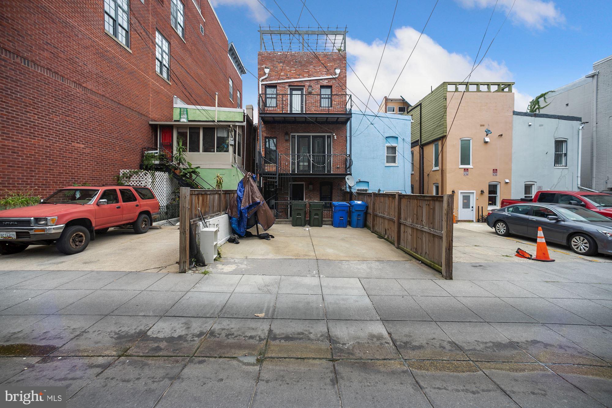 2298 Champlain Street Northwest, Unit B Washington, DC 20009 - Photo 53 of 65