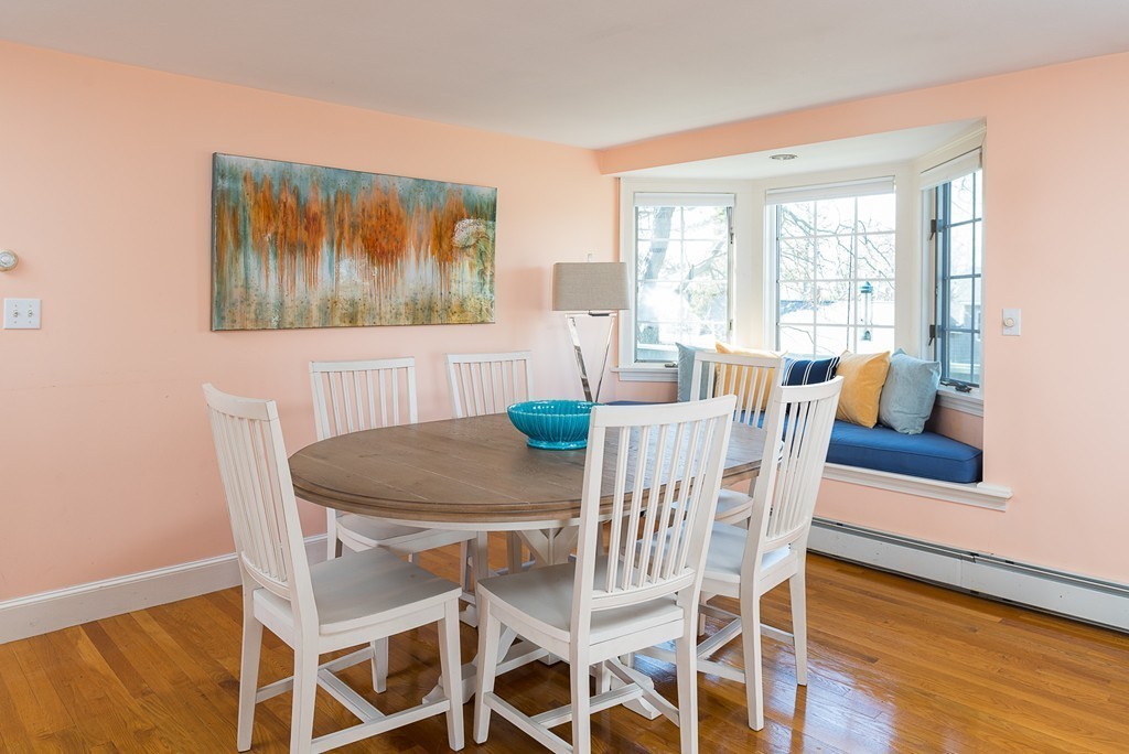 22 Sheldon Road Cohasset, MA 02025 - Photo 9 of 23 Gallery Image 9
