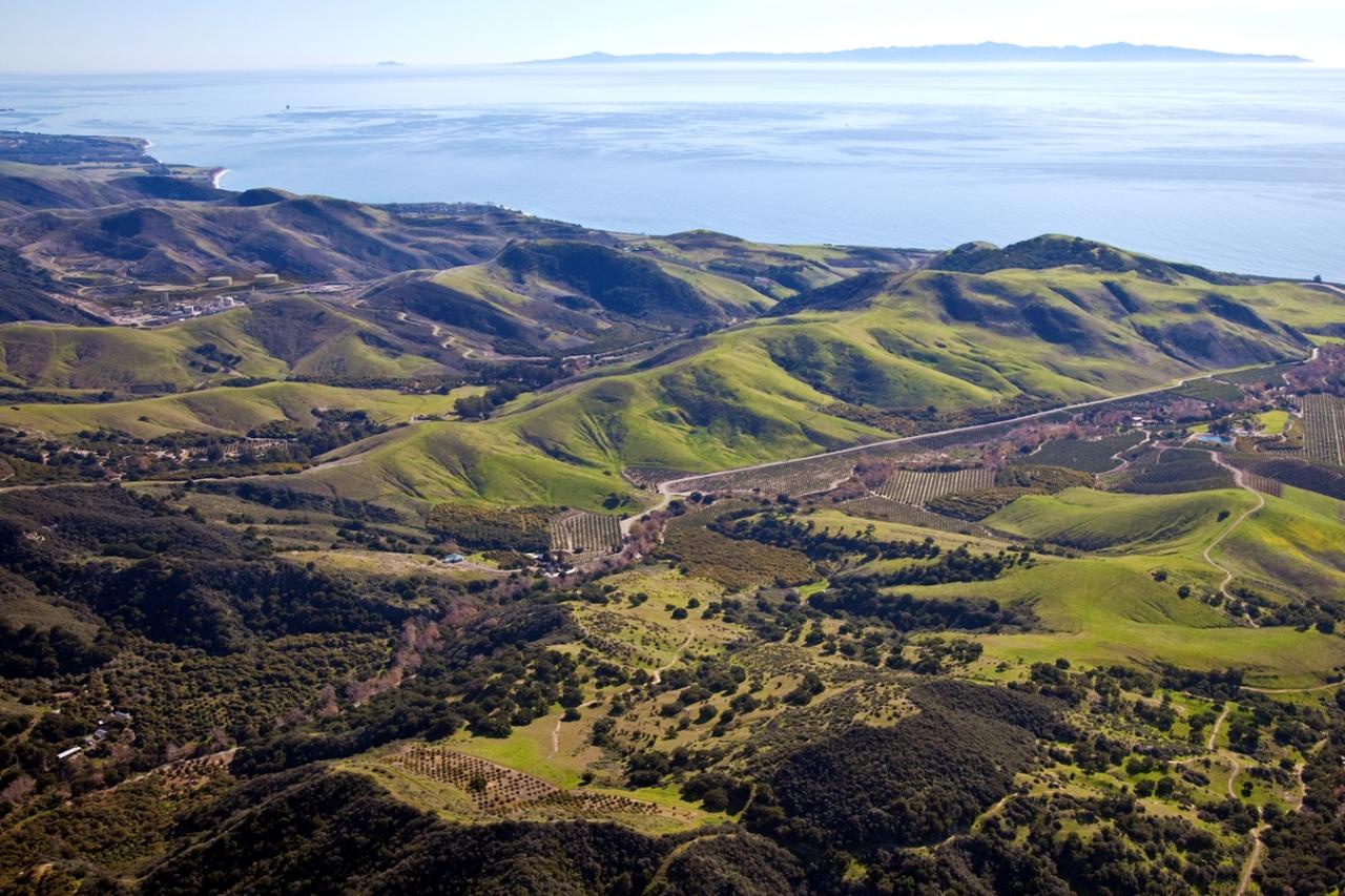 1100 Refugio Road Goleta, CA 93117 - Photo 17 of 28 a view of an outdoor space with mountain