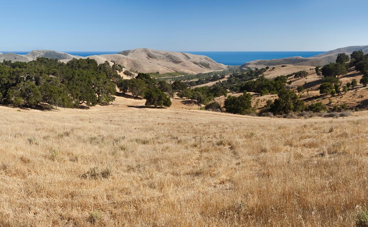 1100 Refugio Road Goleta, CA 93117 - Photo 3 of 28 a view of a mountain