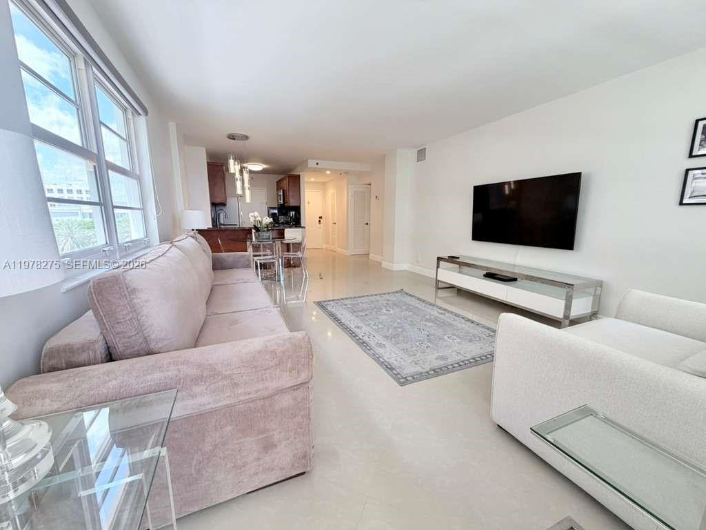 100 Lincoln Road, Unit 521 Miami Beach, FL 33139 - Photo 4 of 16