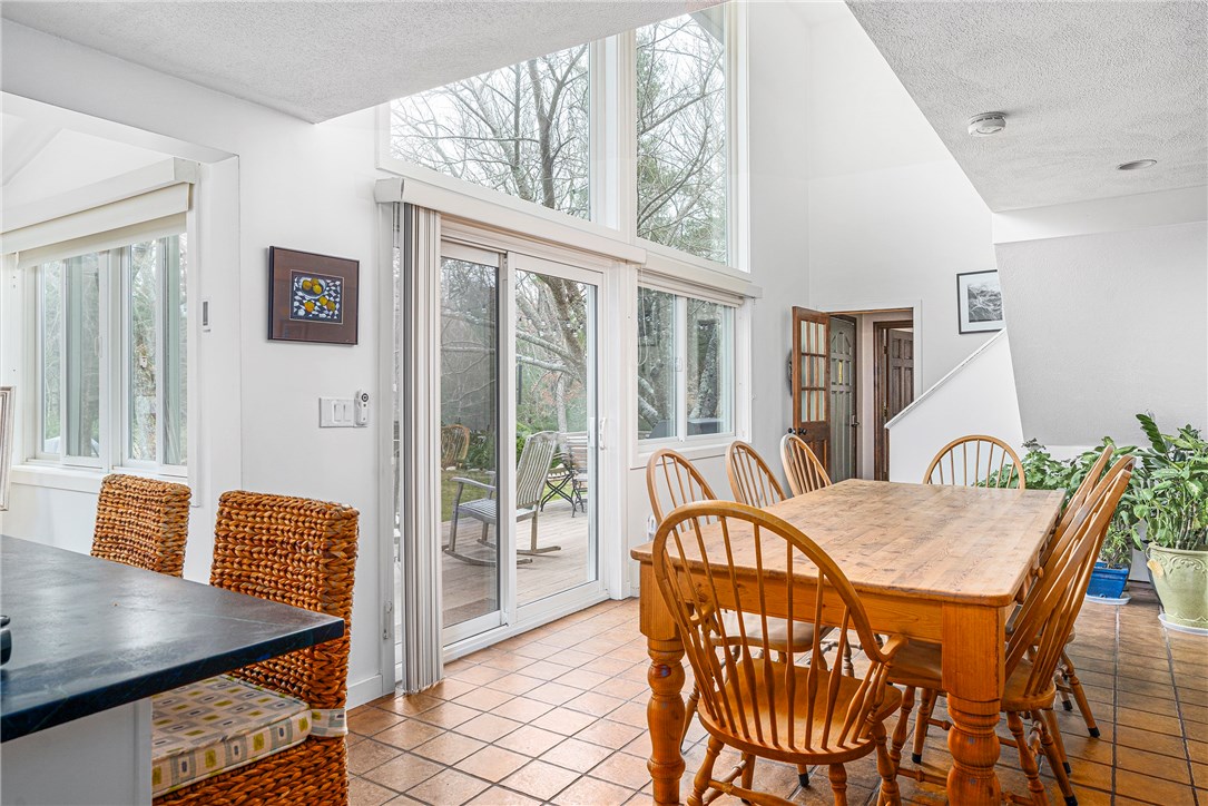 126 Mail Road Exeter, RI 02822 - Photo 3 of 36
