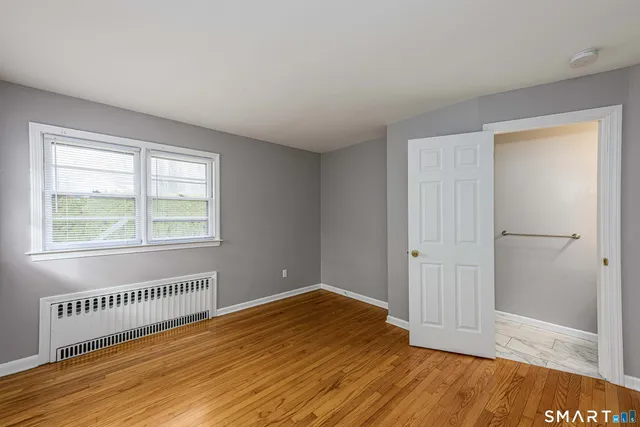 $3,000 | 109 Kings Highway, North Haven, CT 06473