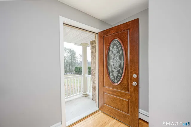 $3,000 | 109 Kings Highway, North Haven, CT 06473