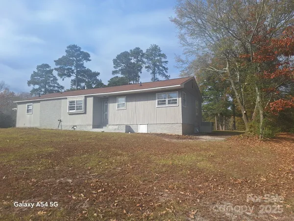$145,000 | 510 West Welsh Street, Kershaw, SC 29067