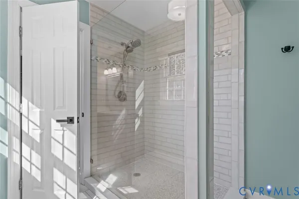 $649,900 | 24221 Pear Orchard Road, Moseley, VA 23120