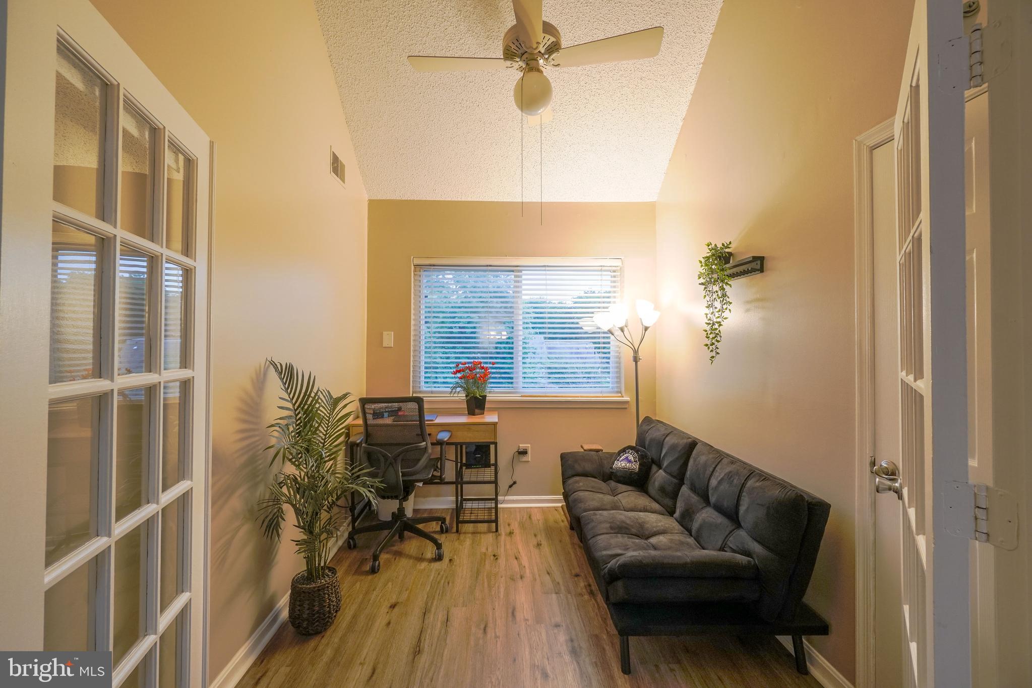 10809 Amherst Avenue, Unit C Silver Spring, MD 20902 - Photo 4 of 15