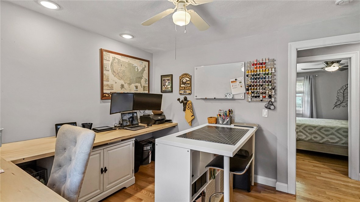 38 Kimberly Lane North Cranston, RI 02921 - Photo 15 of 46