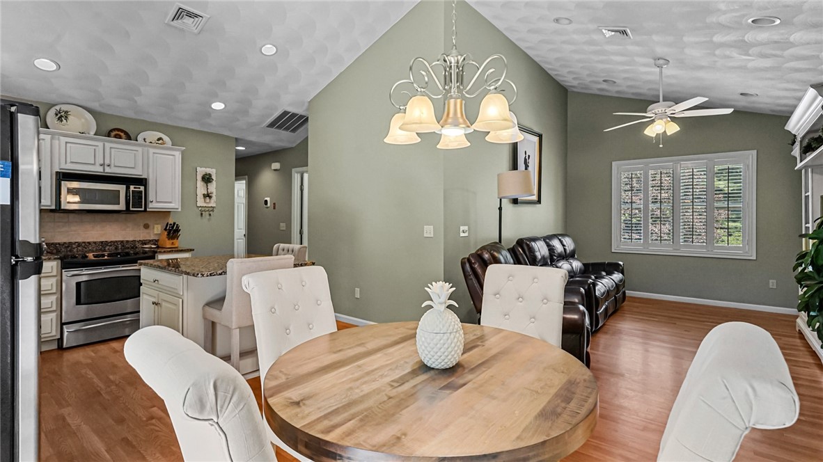 38 Kimberly Lane North Cranston, RI 02921 - Photo 35 of 46