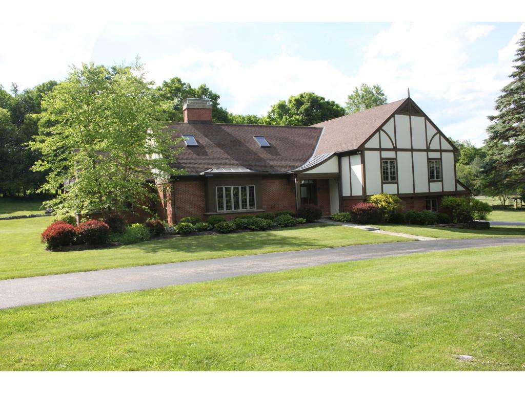 493 Canterbury Road Manchester, VT 05255 - Photo 1 of 18 Gallery Image 1