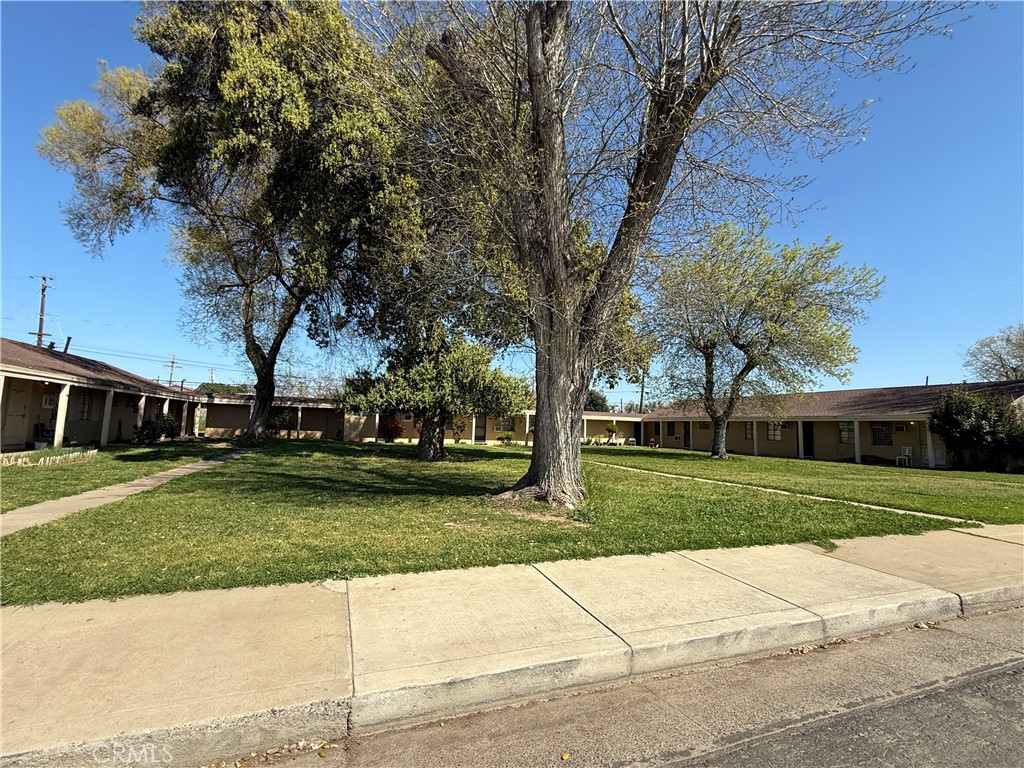 901 Barney Street Merced, CA 95340 - Photo 2 of 4