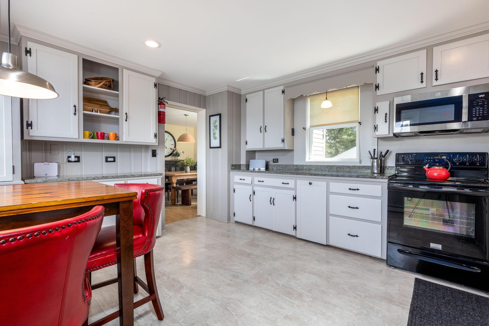 14 Avery Street Meredith, NH 03253 - Photo 8 of 39