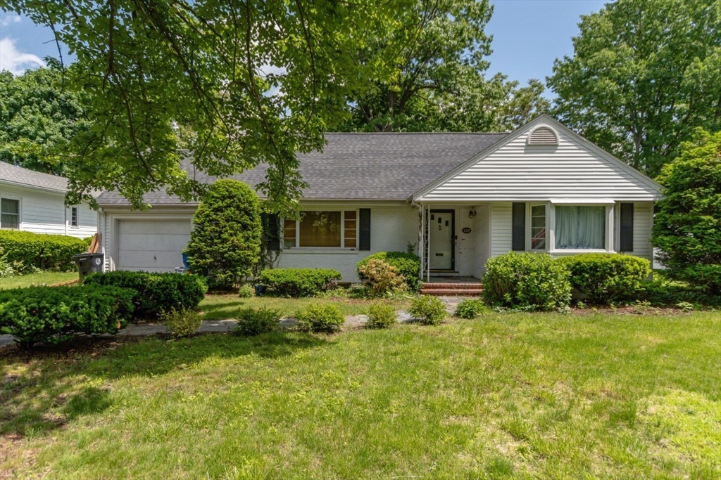 129 Radcliffe Road Belmont, MA 02478 - Photo 1 of 9 Gallery Image 1