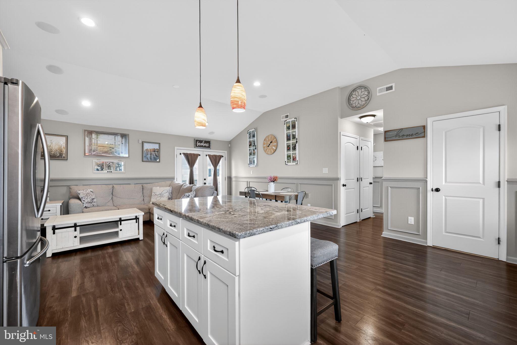 41 Stream Lane Levittown, PA 19055 - Photo 9 of 30