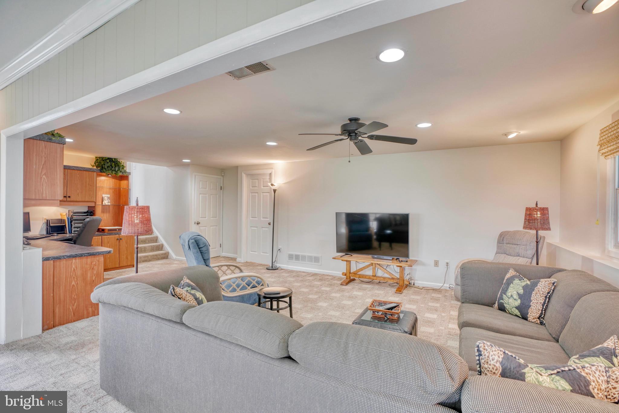 102 Gothard Road Lutherville-Timonium, MD 21093 - Photo 46 of 77 Gallery Image 46
